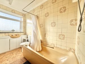 Photo 16- click for photo gallery